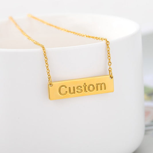 Name Bar Necklace in gold color