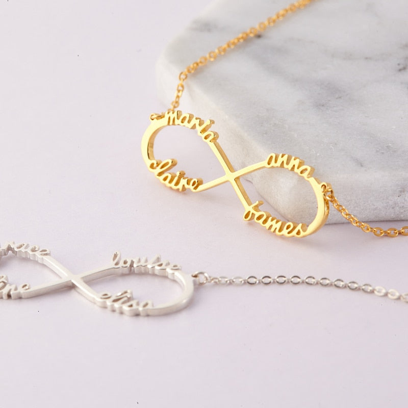 Four Names Necklaces in  gold and silver colors